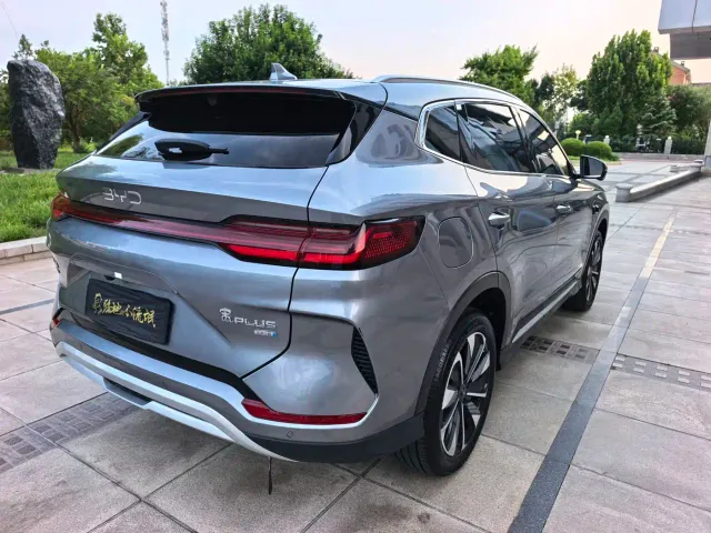 BYD Song PLUS — Фото автомобиля 5