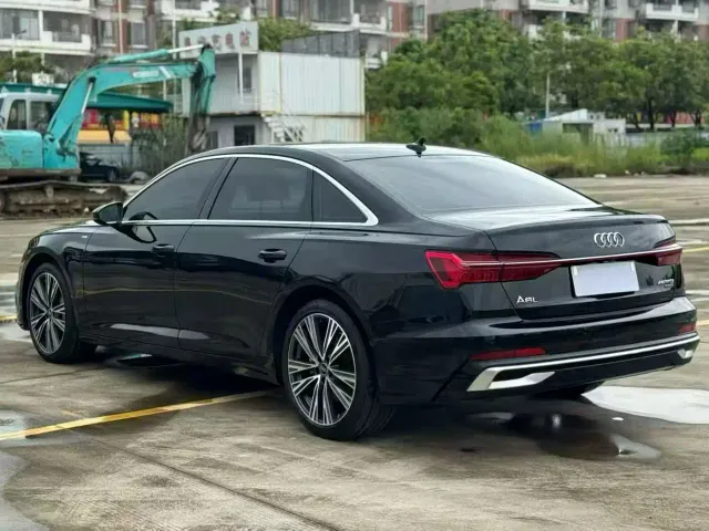Audi A6L — Фото автомобиля 7