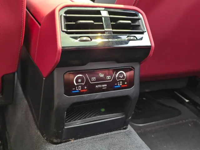BMW 5 Series — Фото автомобиля 23