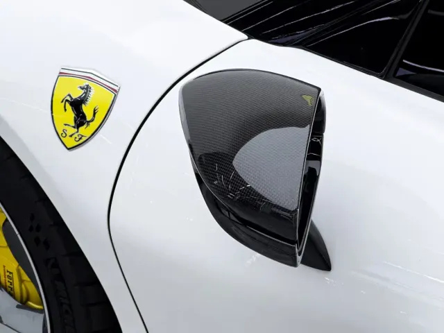 Ferrari SF90 — Фото автомобиля 8