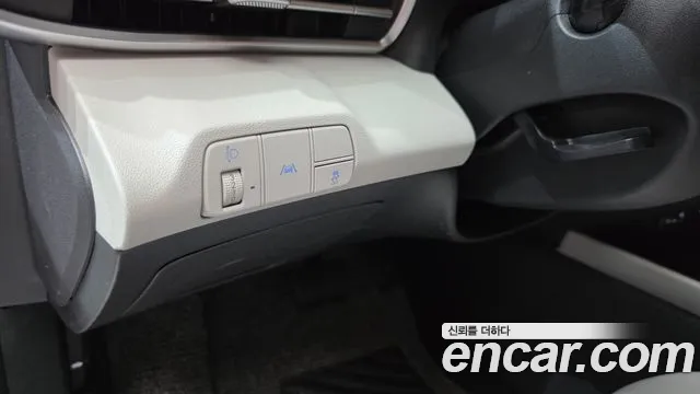 Hyundai AVANTE Avante (CN7) — Фото автомобиля 13
