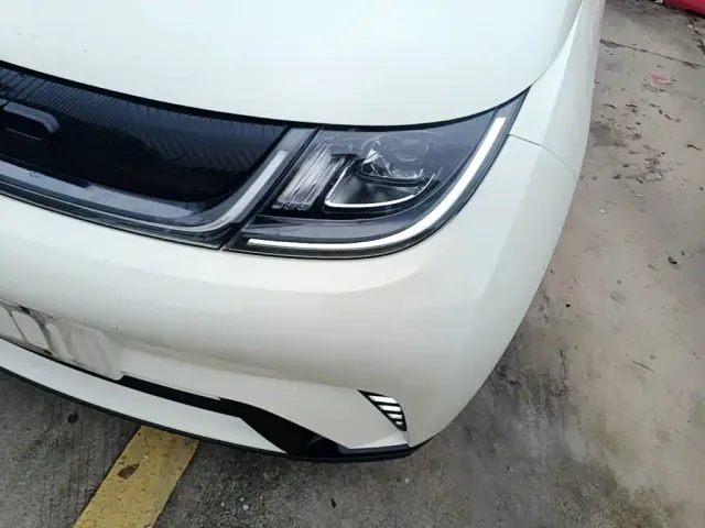 BYD Dolphin — Фото автомобиля 23