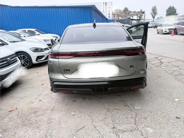 BYD Han L — Фото автомобиля 12