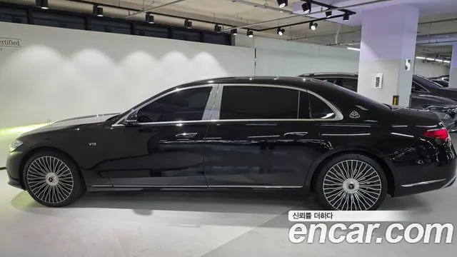 Mercedes-Benz S-Class — Фото автомобиля 8