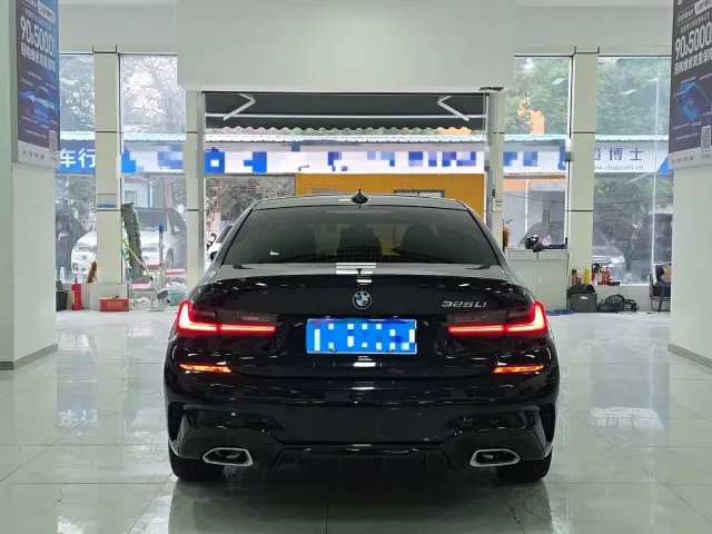 BMW 3 Series — Фото автомобиля 12