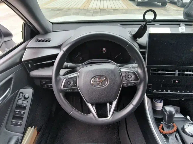 Toyota Avalon — Фото автомобиля 6
