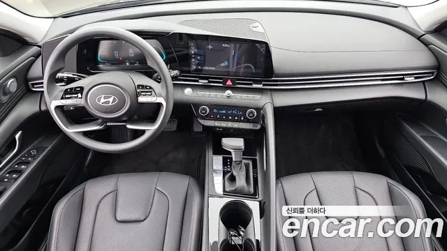 Hyundai Avante CN7 — Фото автомобиля 7