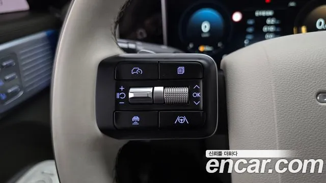 Hyundai Santa Fe MX5 — Фото автомобиля 14