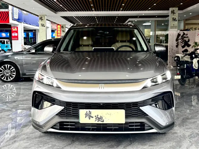 BYD Song Pro — Фото автомобиля 2