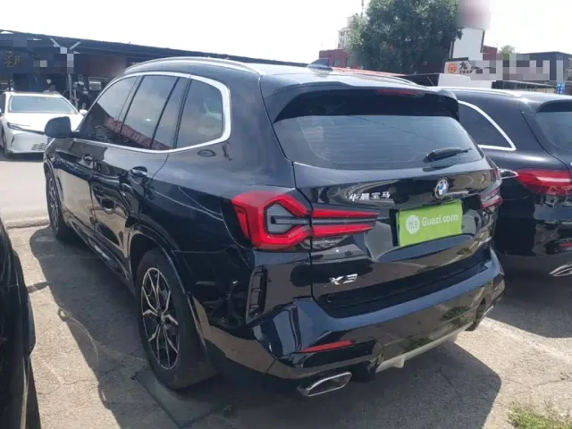 BMW X3 — Фото автомобиля 4