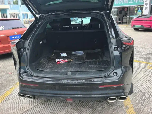 Changan Z6 — Фото автомобиля 4