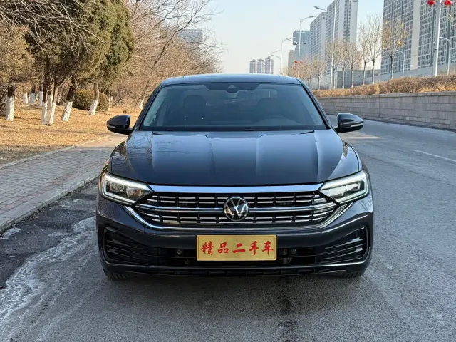 Volkswagen Sagitar — Фото автомобиля 2