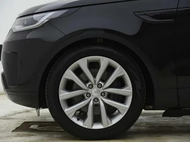 Land Rover Discovery — Фото автомобиля 5