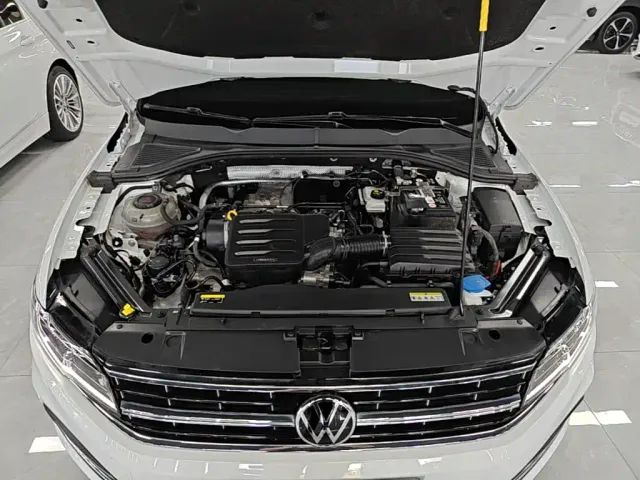 Volkswagen Bora — Фото автомобиля 19