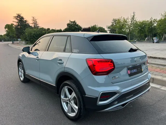Audi Q2L — Фото автомобиля 7