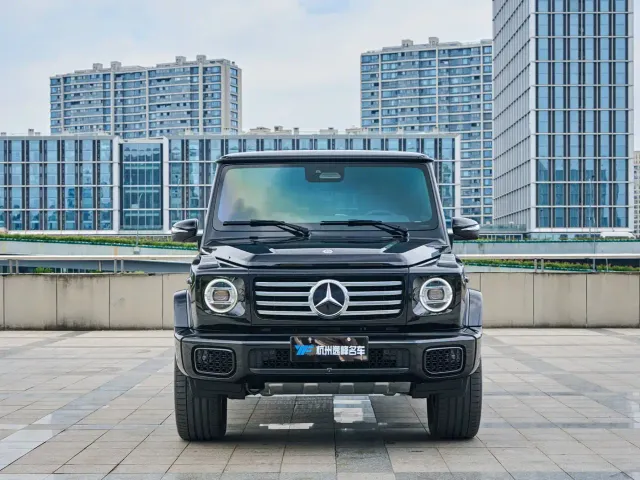Mercedes-Benz G-Class — Фото автомобиля 2