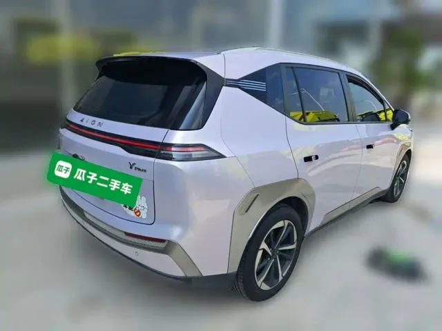 GAC Aion Y — Фото автомобиля 4