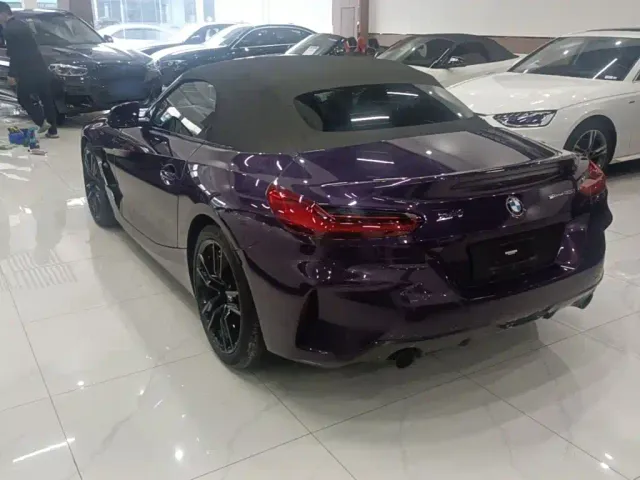 BMW Z4 — Фото автомобиля 4