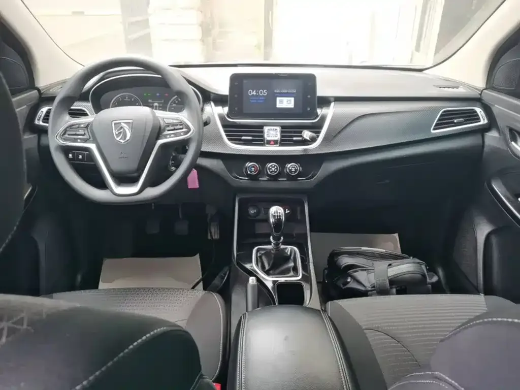 Baojun Baojun 730 2021 1.5L Manual Fashion 7-Seater — Фото автомобиля 9