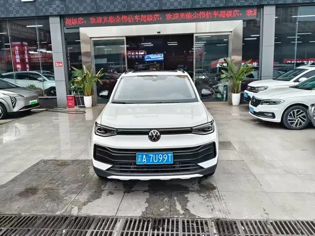 Volkswagen Tharu — Фото автомобиля 2