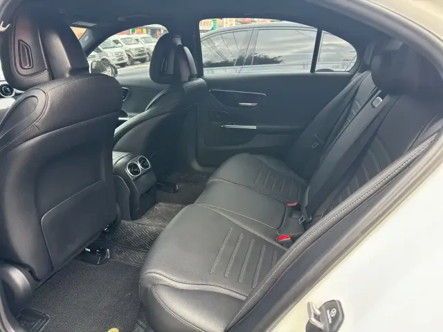 Mercedes-Benz C-Class — Фото автомобиля 10
