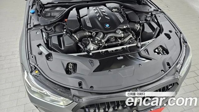 BMW 8-Series — Фото автомобиля 4