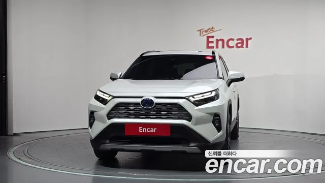 Toyota RAV4 5th Gen — Фото автомобиля 3