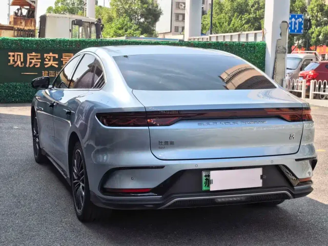 BYD Han — Фото автомобиля 7