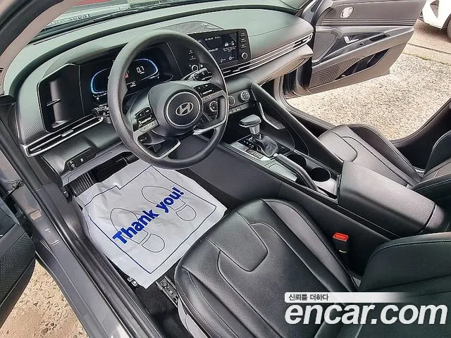 Hyundai AVANTE Новый Avante (CN7) — Фото автомобиля 6
