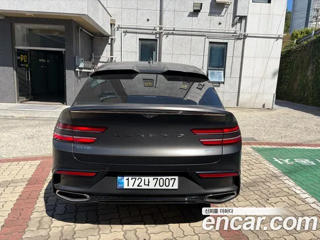 Genesis GV80 Coupe — Фото автомобиля 11