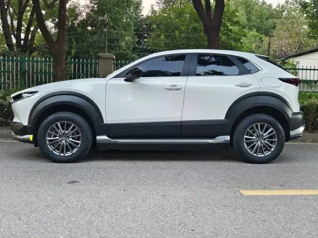 Mazda CX-30 EV — Фото автомобиля 3