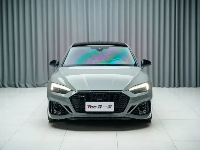 Audi S5 — Фото автомобиля 4