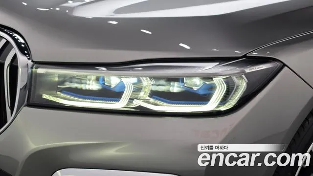 BMW 7 Series — Фото автомобиля 7