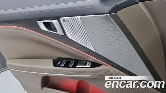 Kia K8 K8 Hybrid — Фото автомобиля 16