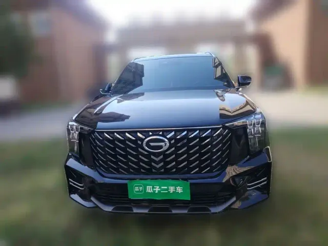GAC Trumpchi GS8 — Фото автомобиля 2