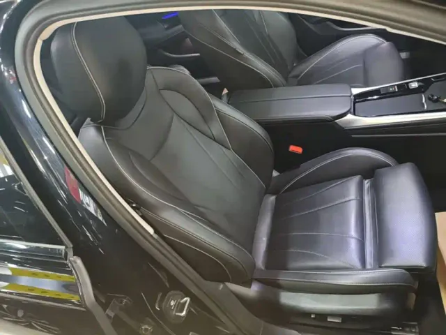 Volkswagen Passat — Фото автомобиля 24
