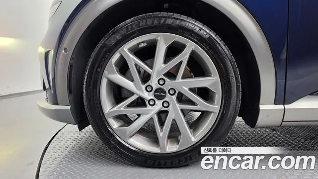 Genesis GV60 — Фото автомобиля 5