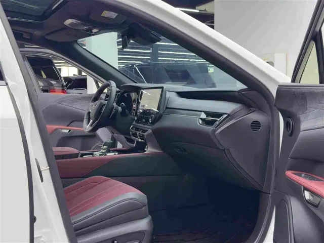Lexus RX — Фото автомобиля 10