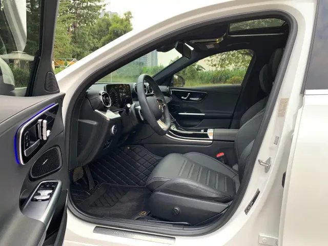 Mercedes-Benz C-Class — Фото автомобиля 7