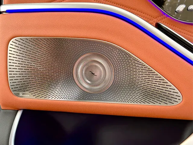 Mercedes-Benz Maybach S-Class — Фото автомобиля 24