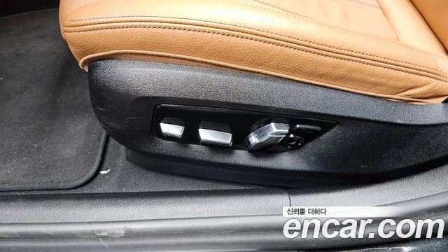 BMW 5-Series — Фото автомобиля 27
