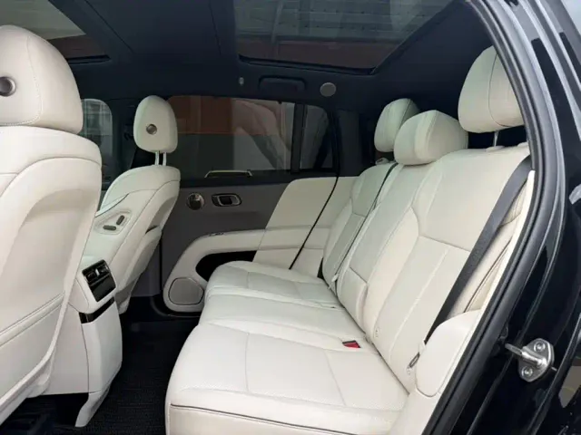 Li Auto i6 — Фото автомобиля 23