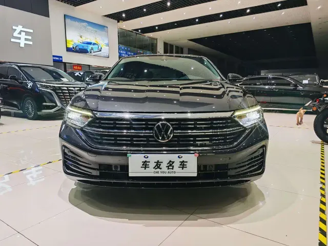 Volkswagen Sagitar — Фото автомобиля 9