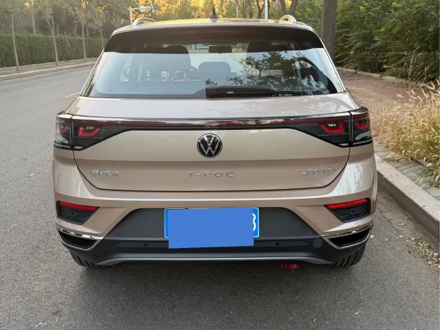 Volkswagen T-Roc — Фото автомобиля 5