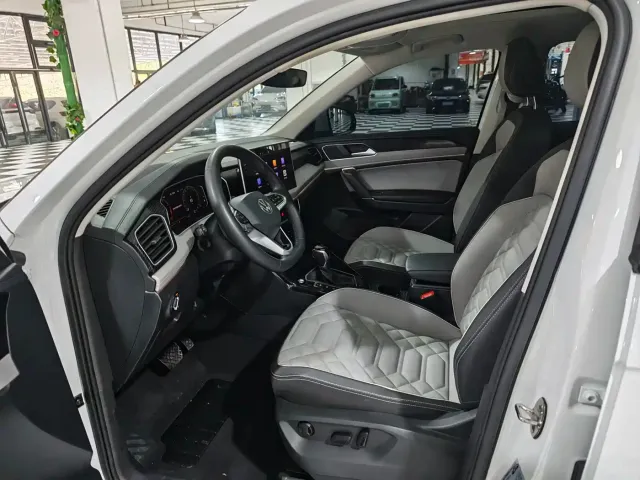 Volkswagen Tayron — Фото автомобиля 7