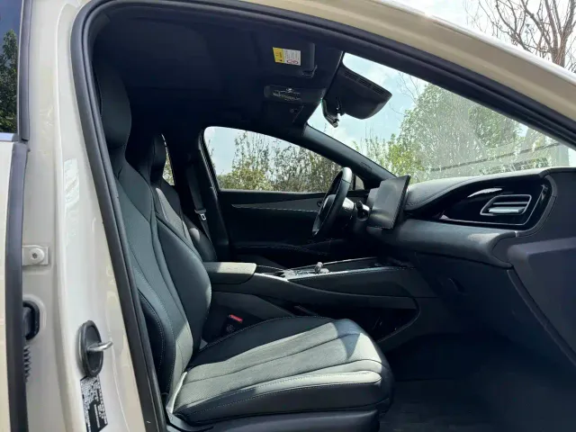BYD Seal 06 — Фото автомобиля 9