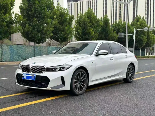 BMW 3 Series — Фото автомобиля 3