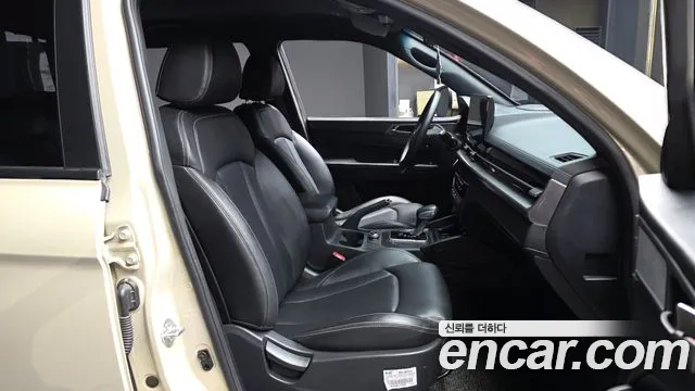 KG_Mobility_Ssangyong Rexton Новый Rexton Sport Дизель 2.2 4WD — Фото автомобиля 11