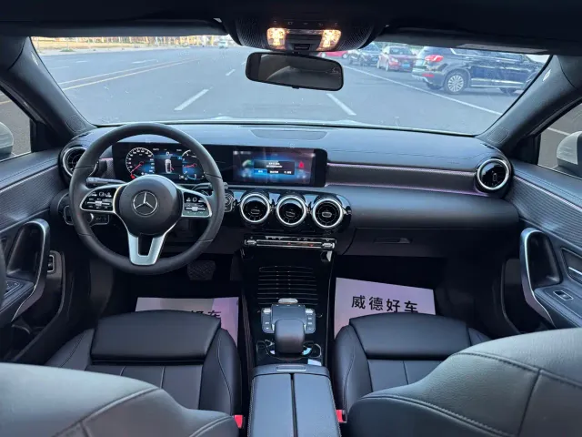 Mercedes-Benz A-Class — Фото автомобиля 14