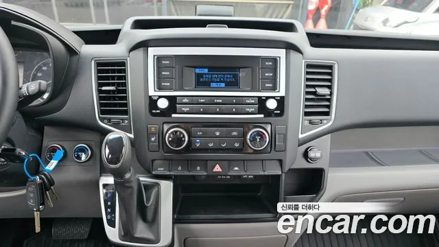 Hyundai Solati — Фото автомобиля 12